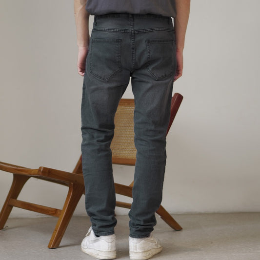 Matsuda Celana Panjang Pria jeans Denim Slimfit Maeda Grey