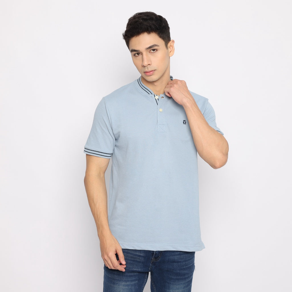 Matsuda Kaos Pria Henley Pique Hino
