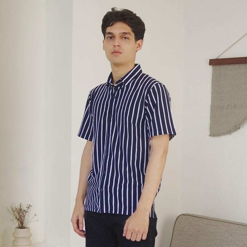 Matsuda Kemeja Pria Stripe Lengan pendek Ojiya Navy White