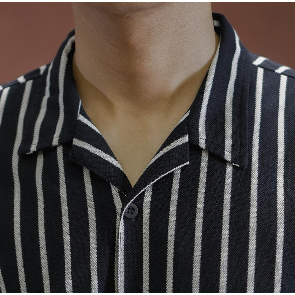 Matsuda Kemeja Pria Stripe Lengan pendek Takasaki Navy White