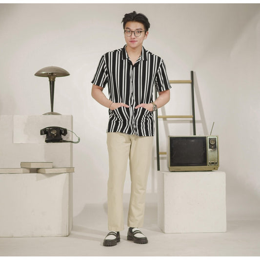 Matsuda Kemeja Pria Stripe Lengan pendek Toride Black-White