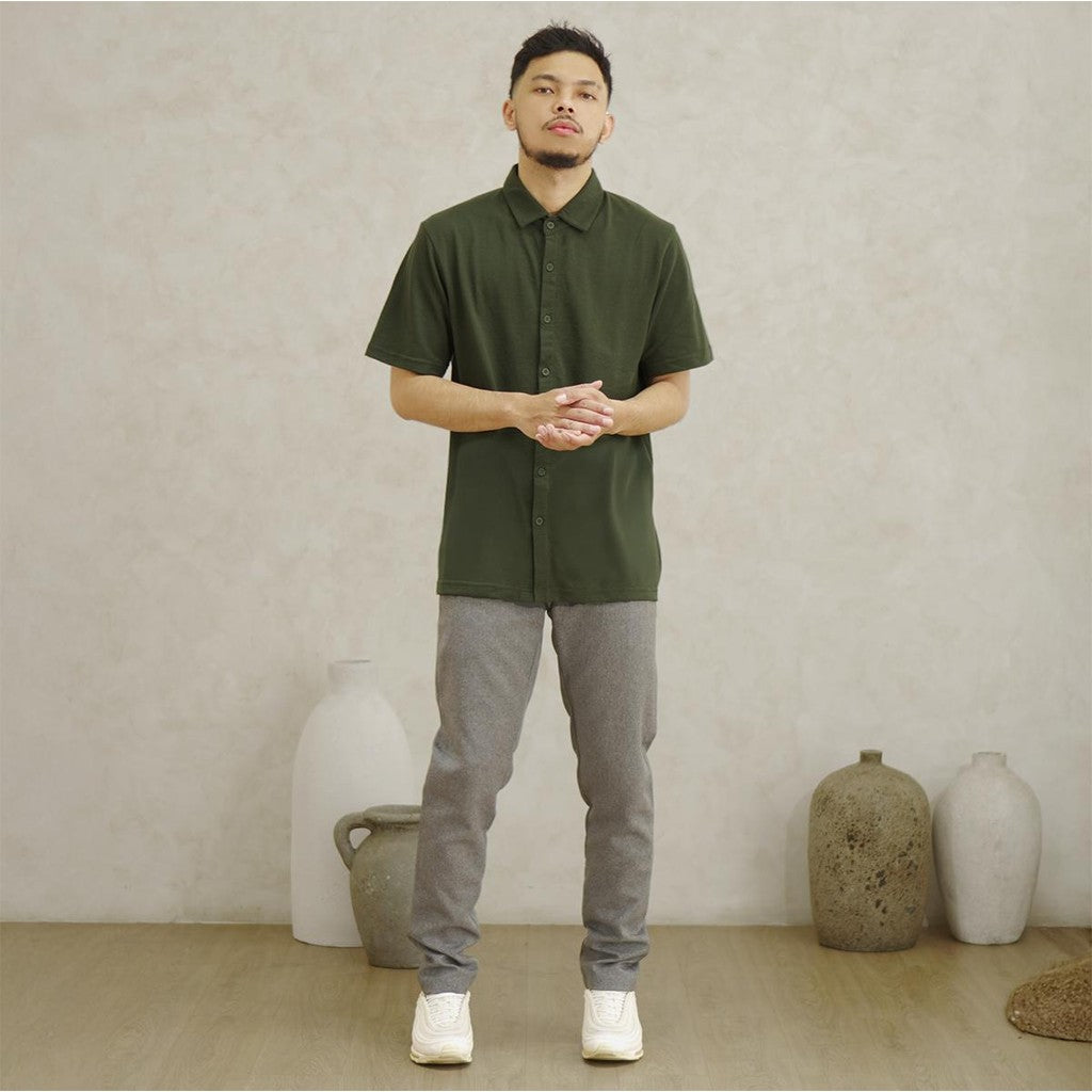 Matsuda Kemeja Pria Polos Lengan pendek Pique Kasual Shiroi Olive